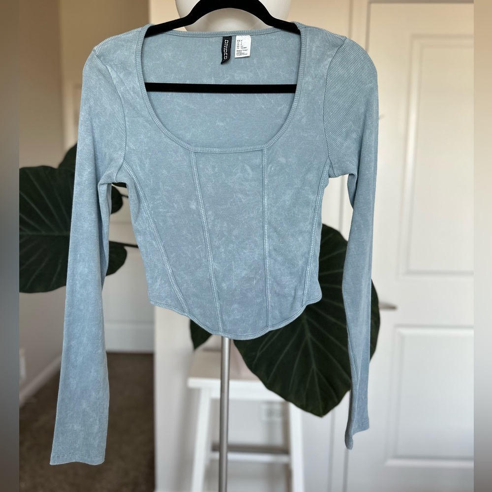H&M DIVIDED Ribbed Light Blue Top